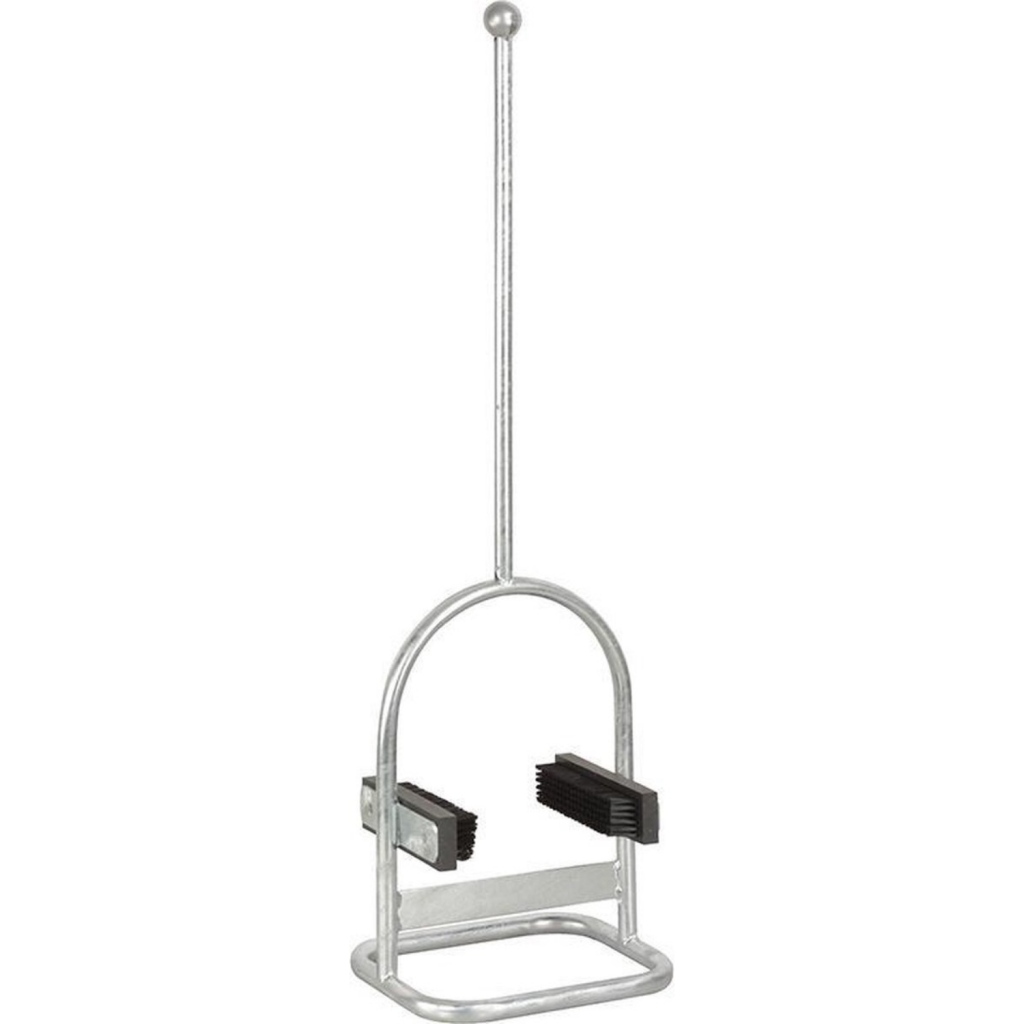 Škrabka na topánky Esschert Design s kefou 78,5 cm strieborná