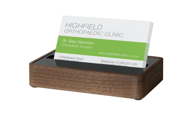 Držiak na vizitky Sigel SI-VA202 z orechového dreva