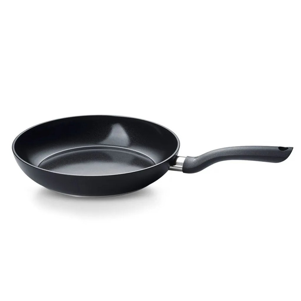 Panvica Fissler Essential 28 cm čierna