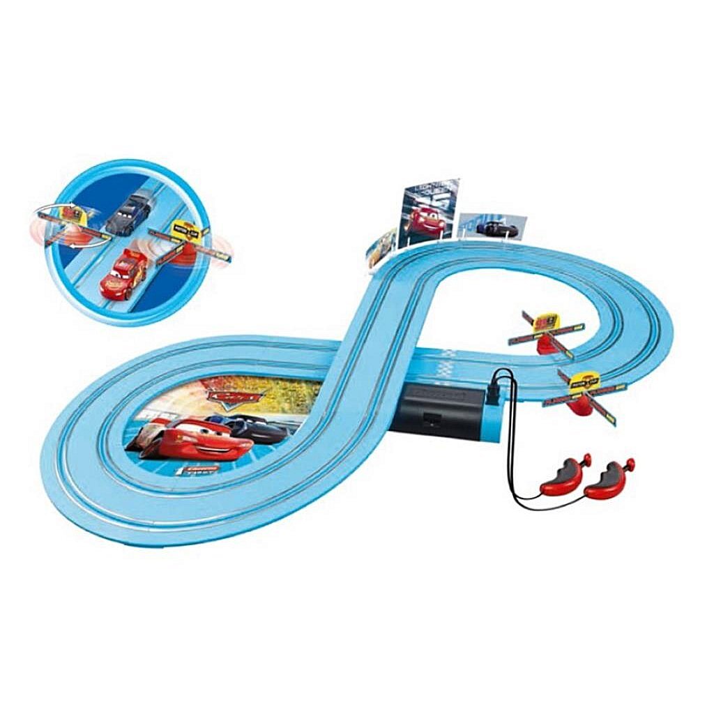 Pretekárska dráha Carrera First Disney Cars