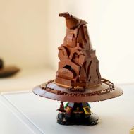 Stavebná hra Lego Harry Potter 76429 The Sorting Hat that Talks Viacfarebná