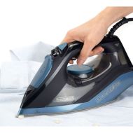 Naparovacia žehlička Black & Decker BXIR2801E 2800 W